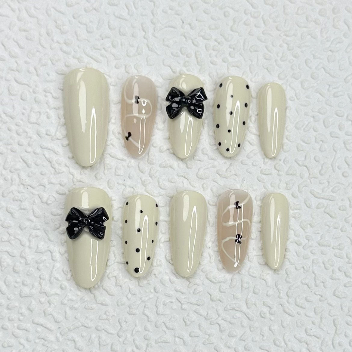 Cream White Nails Bow Cute Acrylic