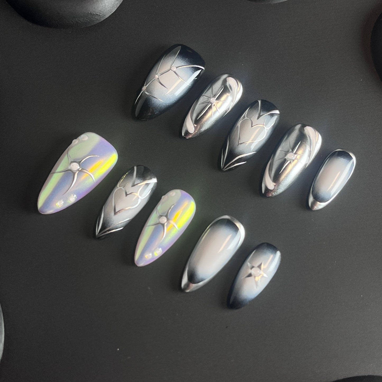 Star Metal Almond Silver Ombre Nails