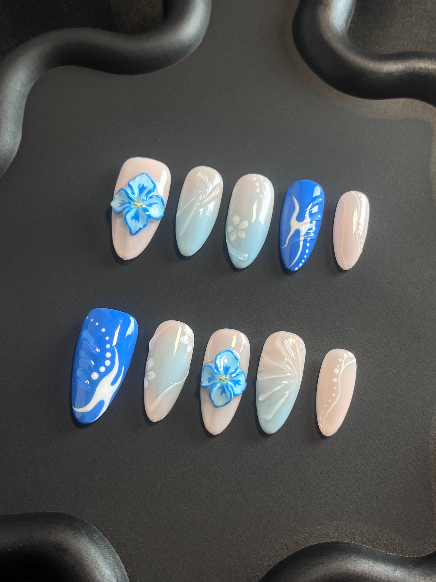 3D Hawaiian Almond Blue Ombre Nails