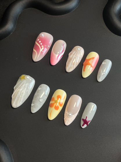 Shell And Starfish Almond White Ombre Nails