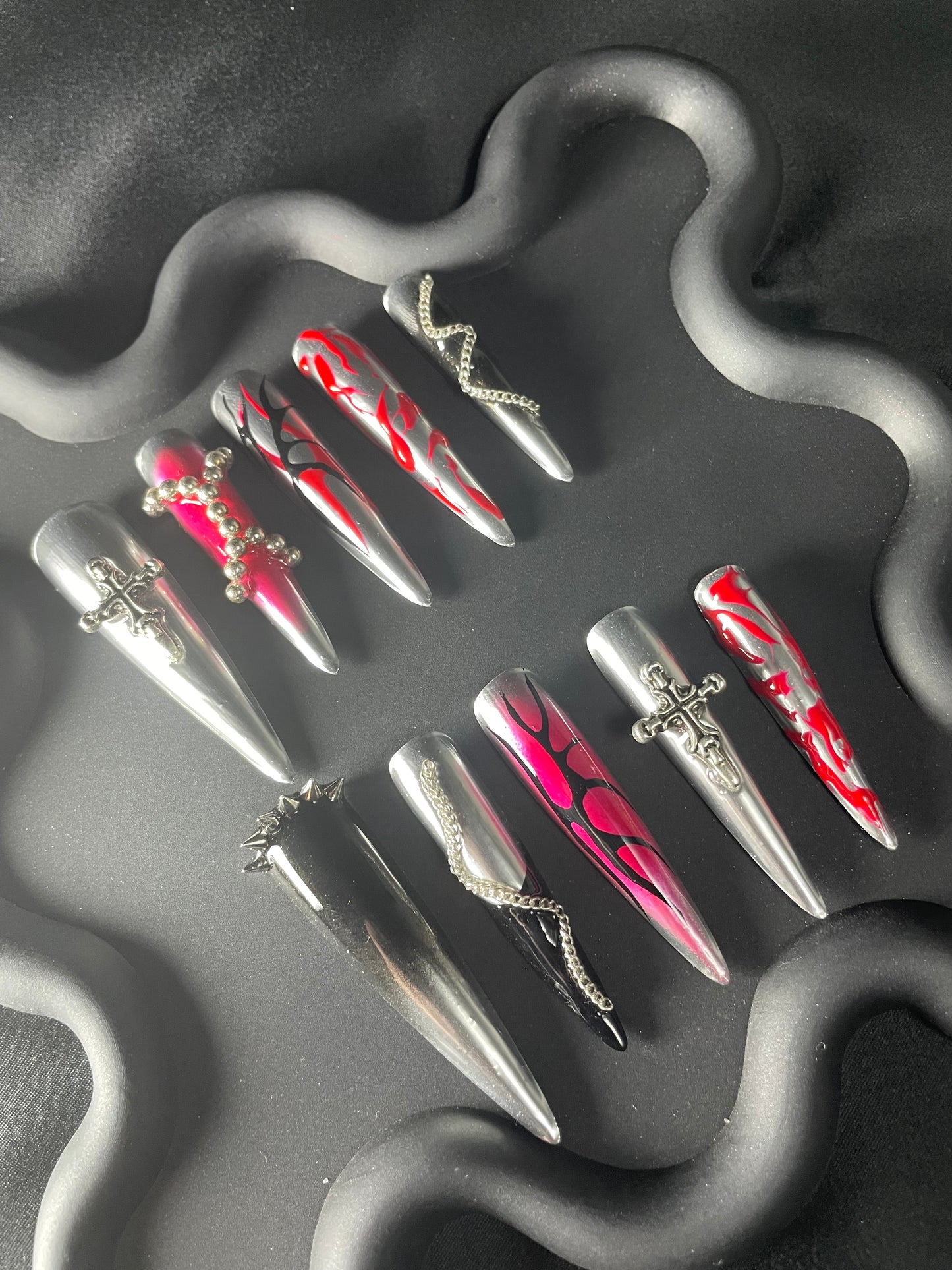 Abstract 3D Goth Stiletto Silver Ombre Nails