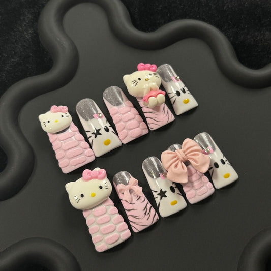 Kawaii Pink Press on Duck Nails